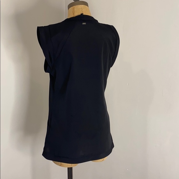 GUESS short sleeves Blouse - Picture 7 of 8